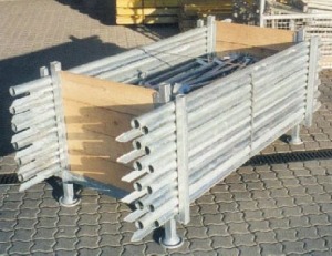 Schnurger&uuml;st, Satz &aacute; 3 St. ( f.1 Ecke ) mieten leihen