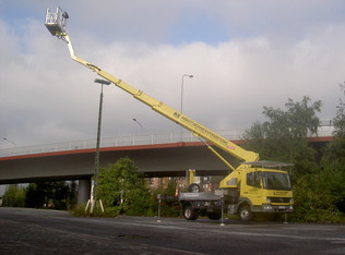 LKW- B&uuml;hne 7,49 t mieten leihen