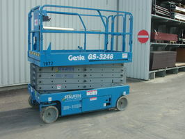 Scherenhebeb&uuml;hne mieten leihen