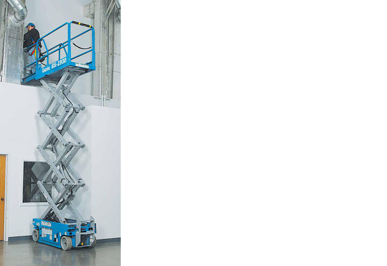 Scherenarbeitsb&uuml;hne 8 m / 8m mieten leihen