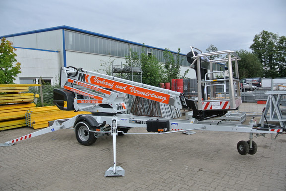 Hubsteiger, Anh&auml;ngerarbeisb&uuml;hne, Arbeitsb&uuml;hne mieten leihen