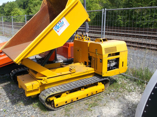 Kettendumper von Maveco mieten leihen