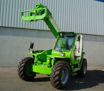 Teleskopstapler mieten leihen