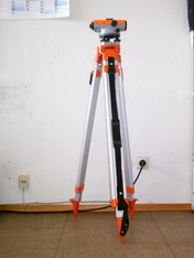 Nivellierger&auml;t  mieten leihen