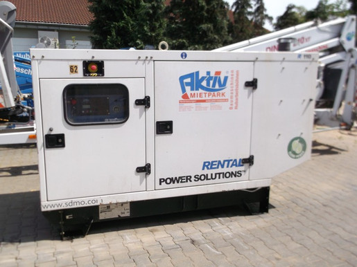 Stromerzeuger  100kVA mieten leihen